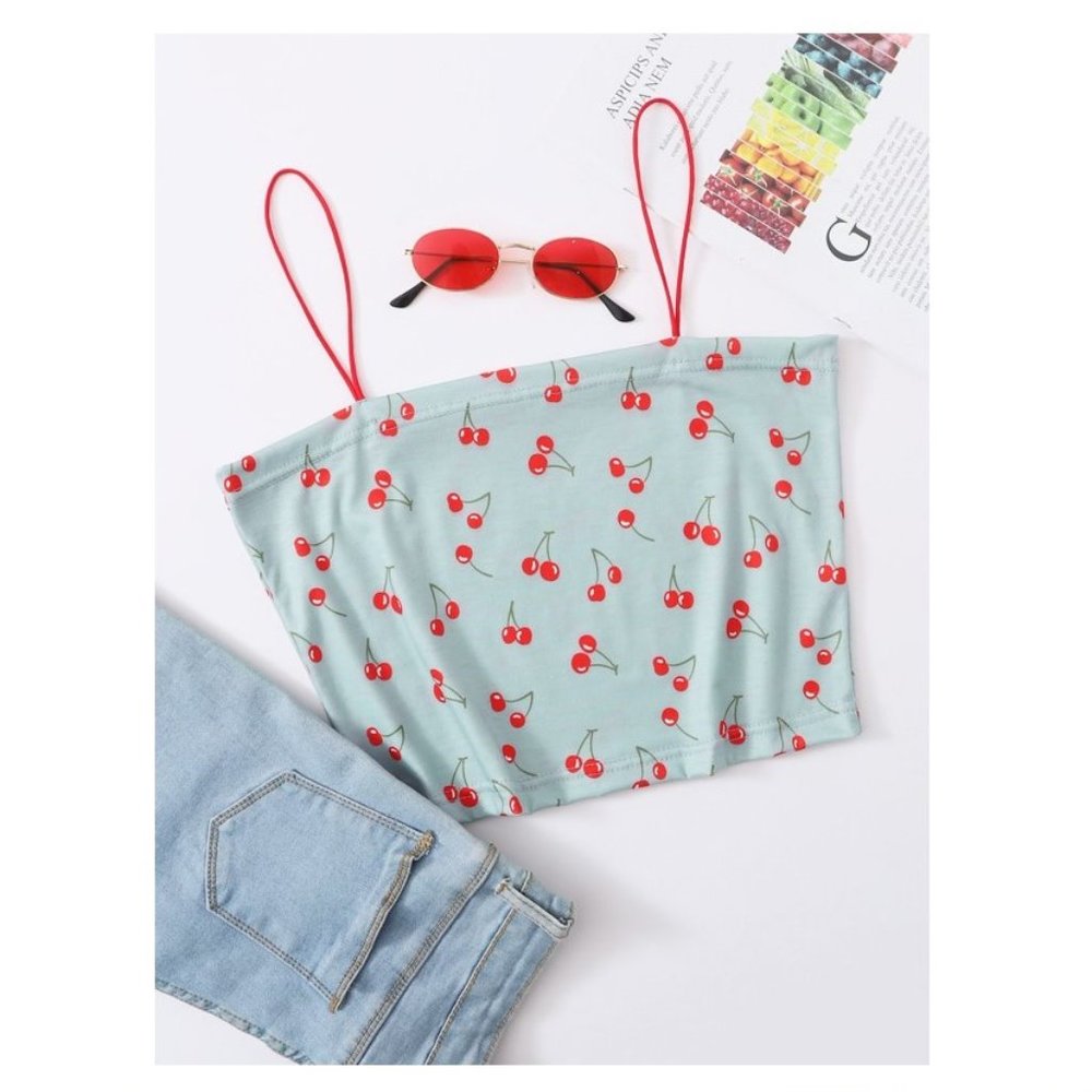 ROMWE Cherry Crop Top